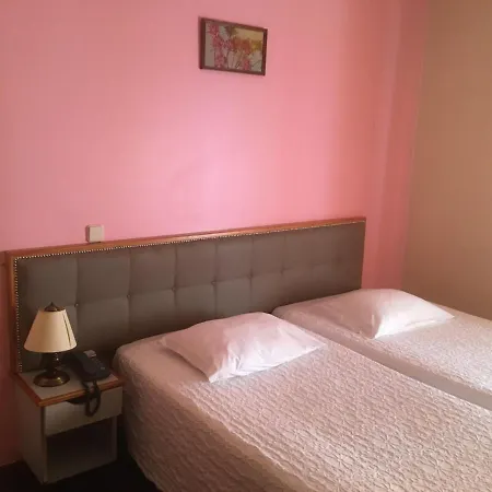 Hotel Hospedaria Florinda *